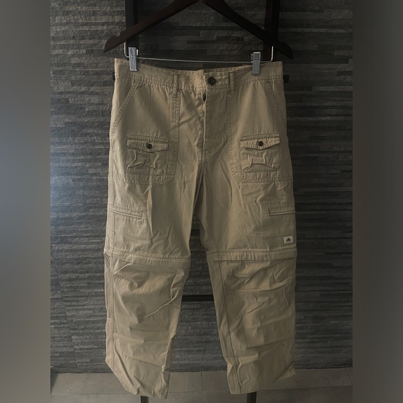 Nike ACG Cargo Convertible Pants / Shorts size medium - Picture 12 of 14